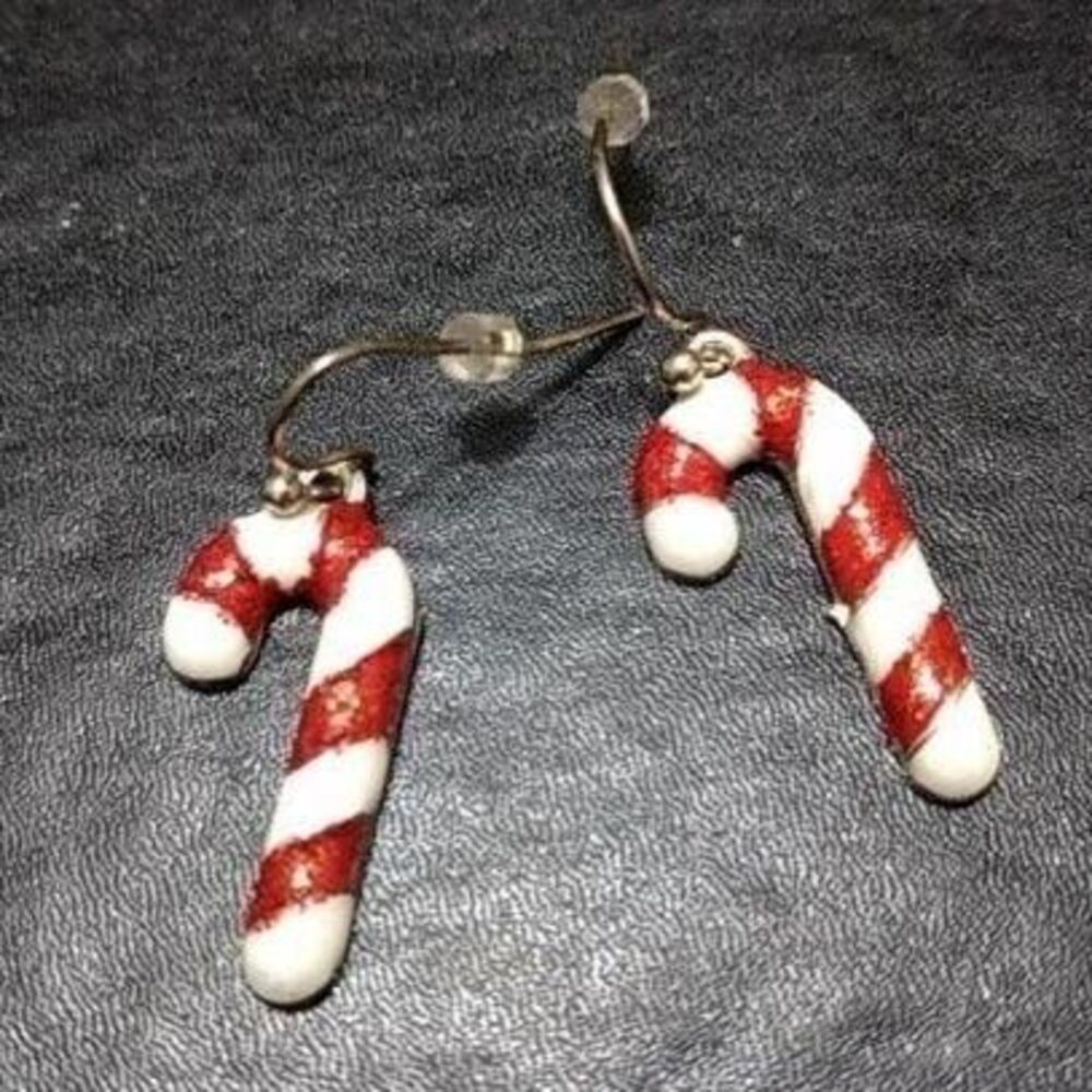 Hypoallergenic candy cane earrings